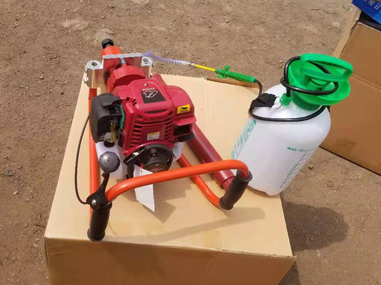 NLQ-45型内燃(ran)砼枕螺栓鑽取機(jī)