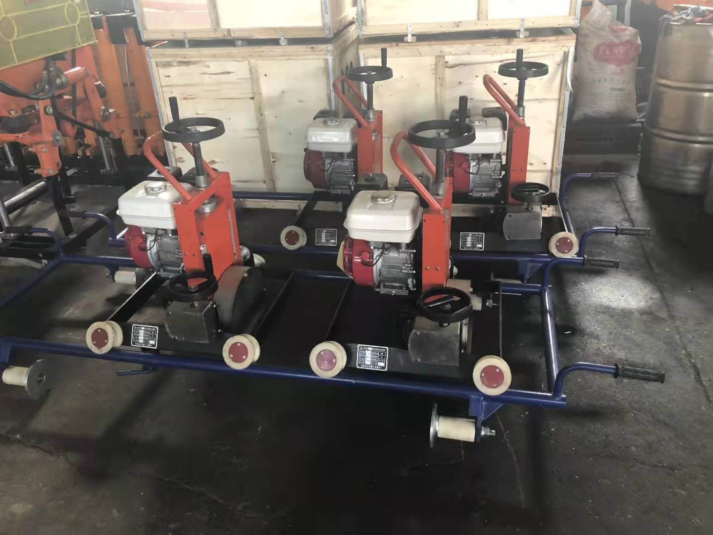 NCM-4.0型内(nèi)燃道岔打磨(mo)機